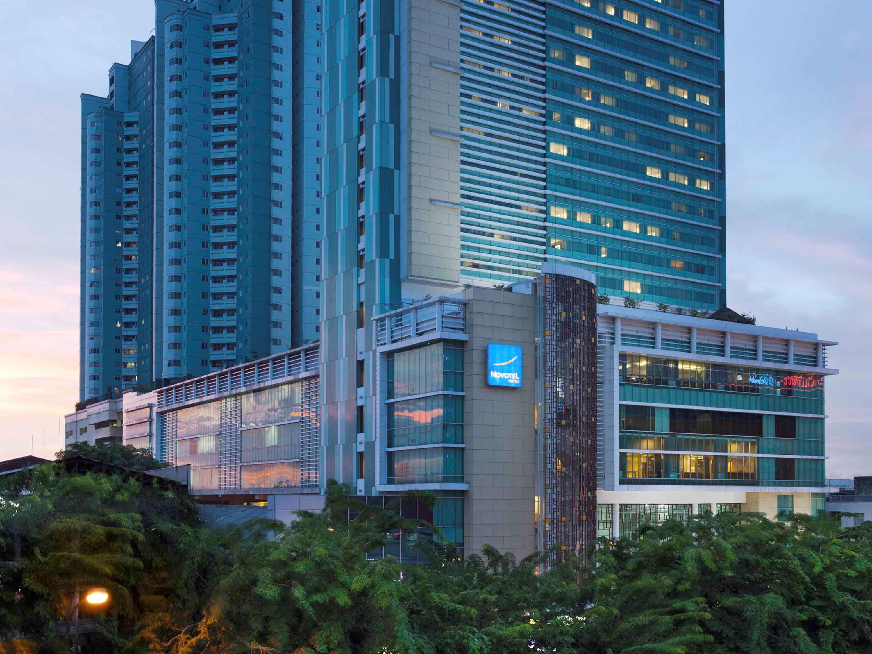 Novotel Jakarta Gajah Mada Eksteriør bilde