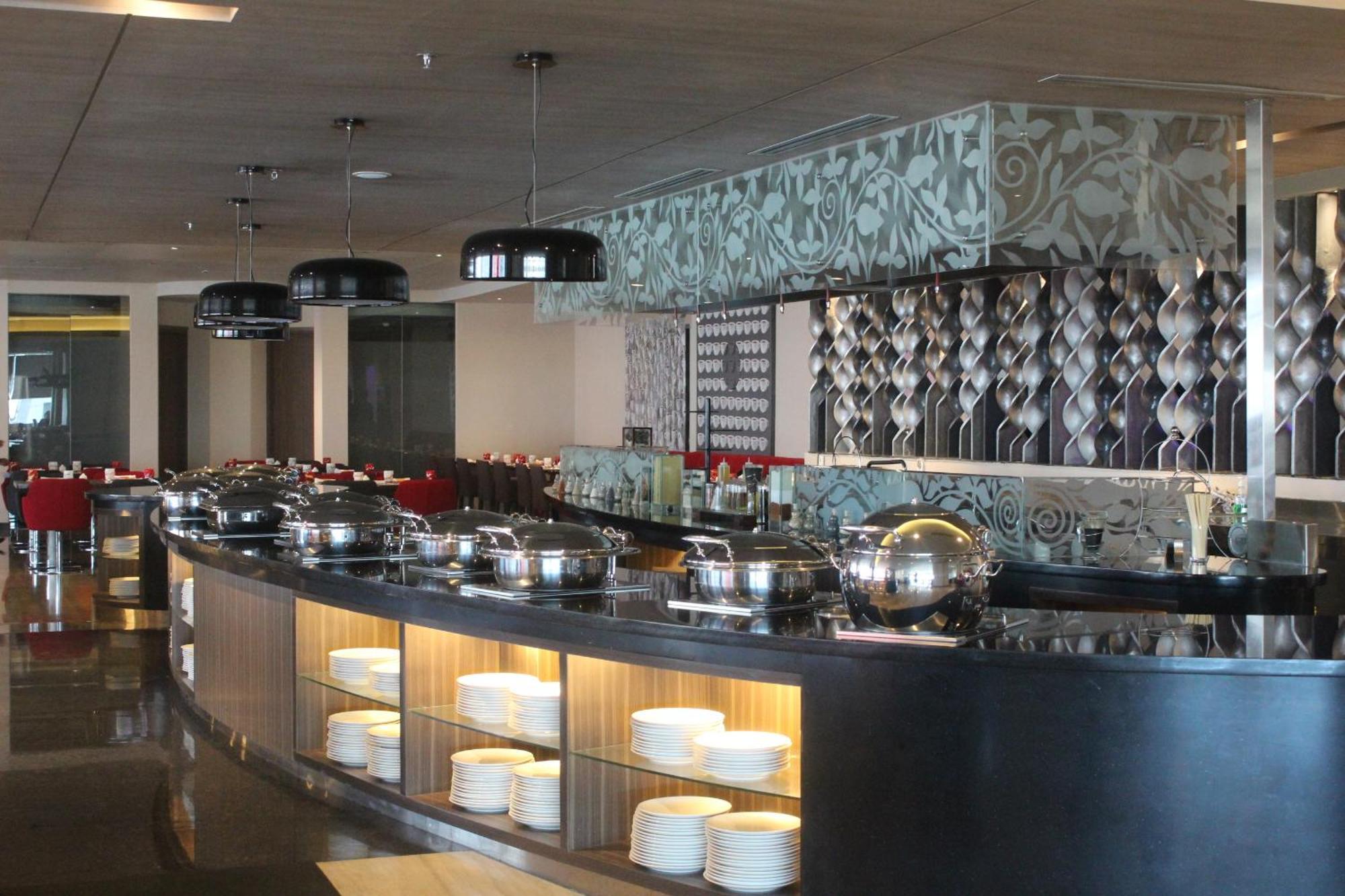 Novotel Jakarta Gajah Mada Eksteriør bilde