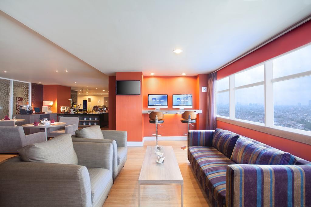 Novotel Jakarta Gajah Mada Eksteriør bilde