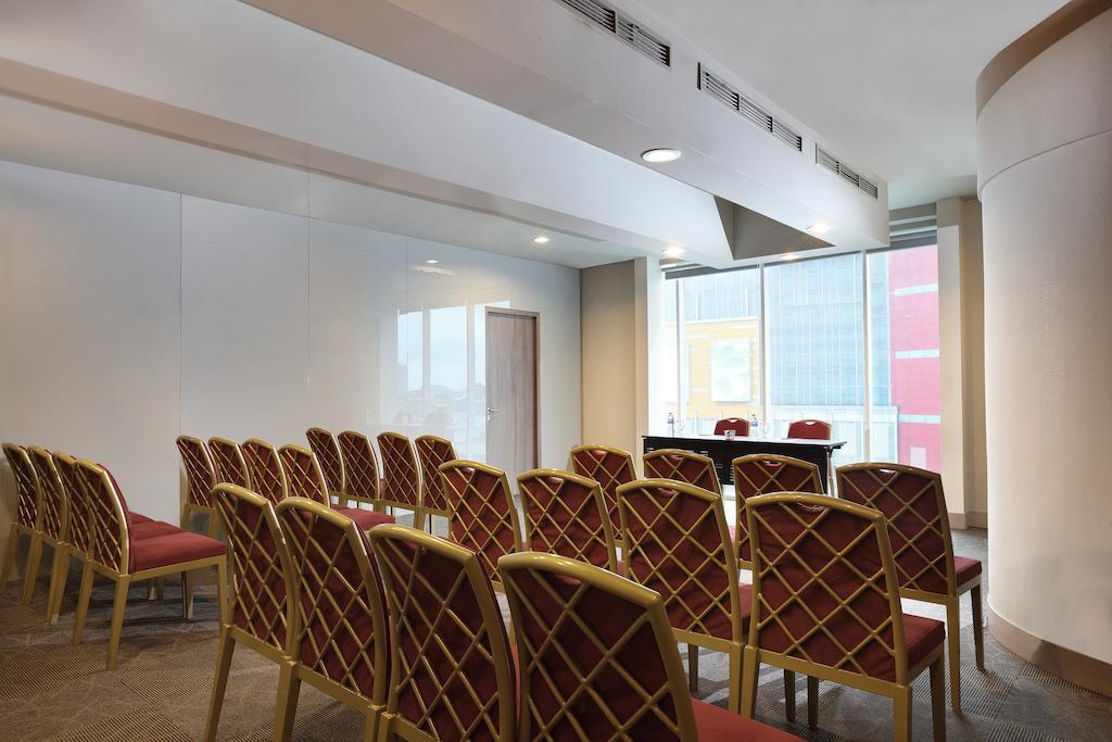 Novotel Jakarta Gajah Mada Eksteriør bilde